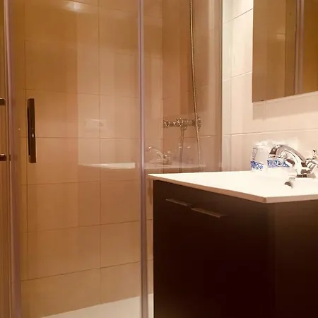 Hispania Hotell 2*